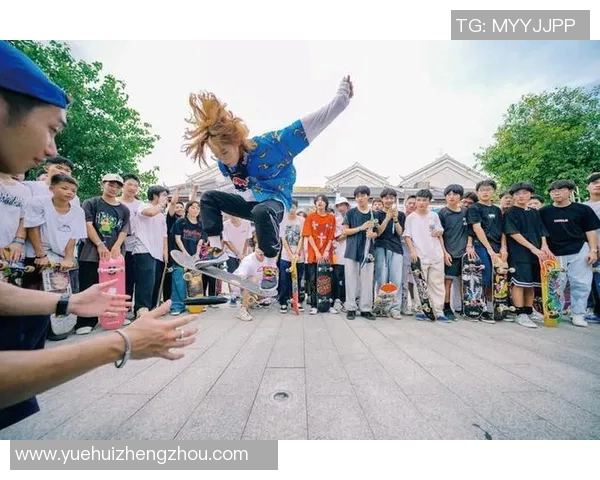 西安飞盘队在世界滑板锦标赛中的默契配合与精彩表现分析